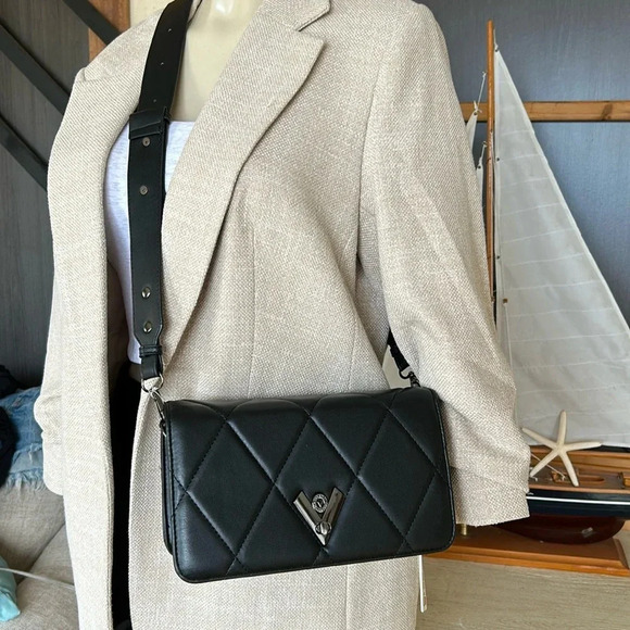 NWT VALENTINO ORLANDI Black Diamond Quilted Crossbody Shoulder Bag Clutch - Picture 1 of 11